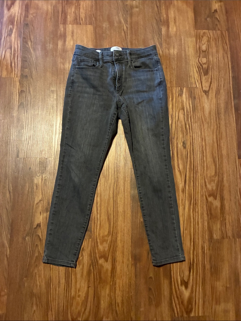 Universal Thread Women's Skinny Jeans in Charcoal